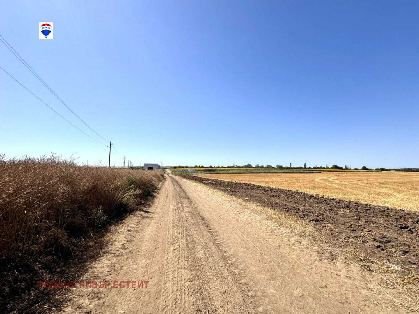 Парцел  за продажба в с. Сандрово