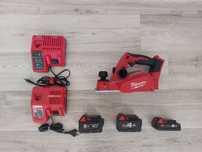 Rindea milwaukee M18 BP , 2022, stare foarte buna