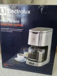 Кофеварка новая electrolux