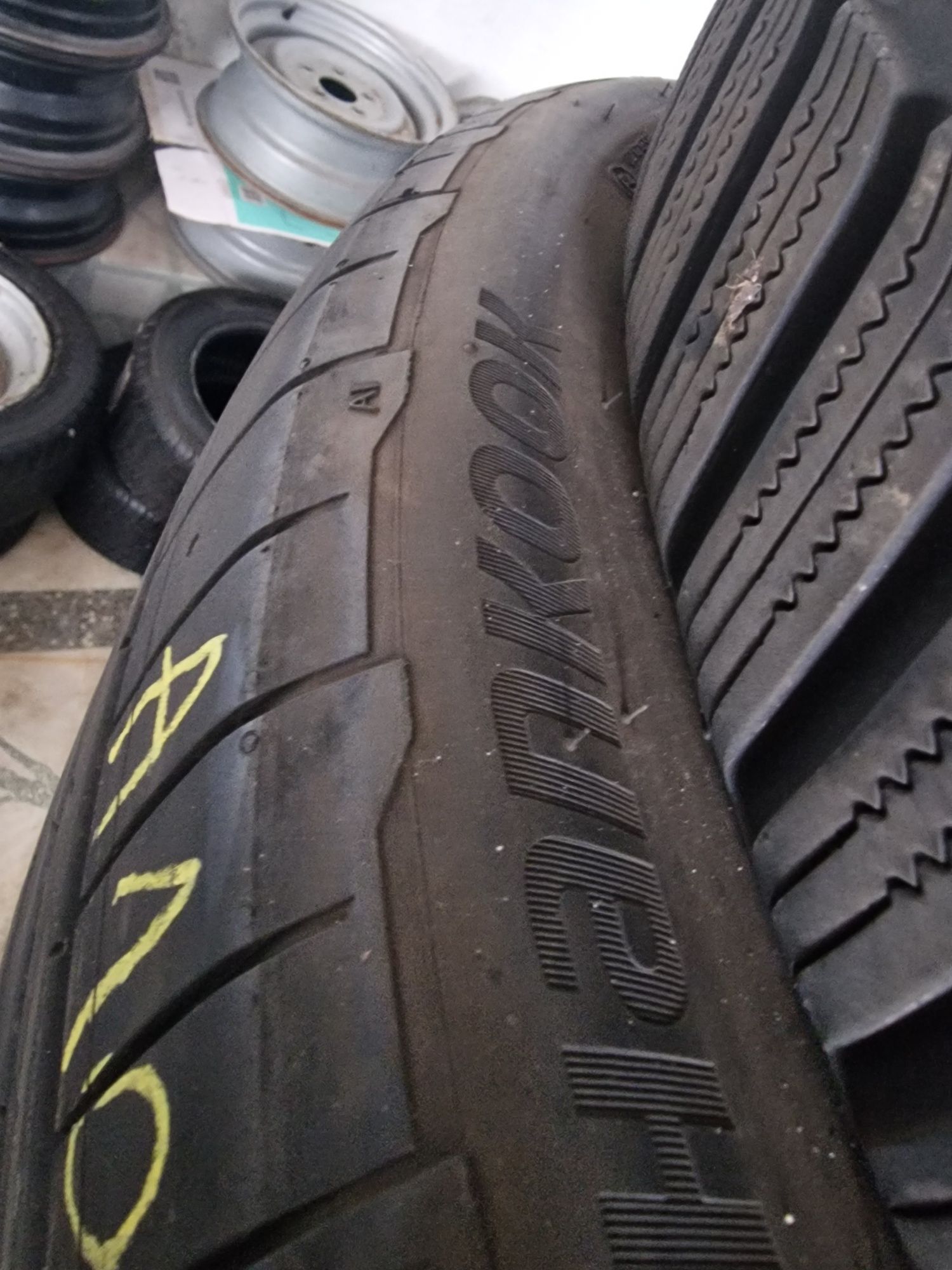 275 35 19 Hankook DOT 21  2броя Замъка Ямбол