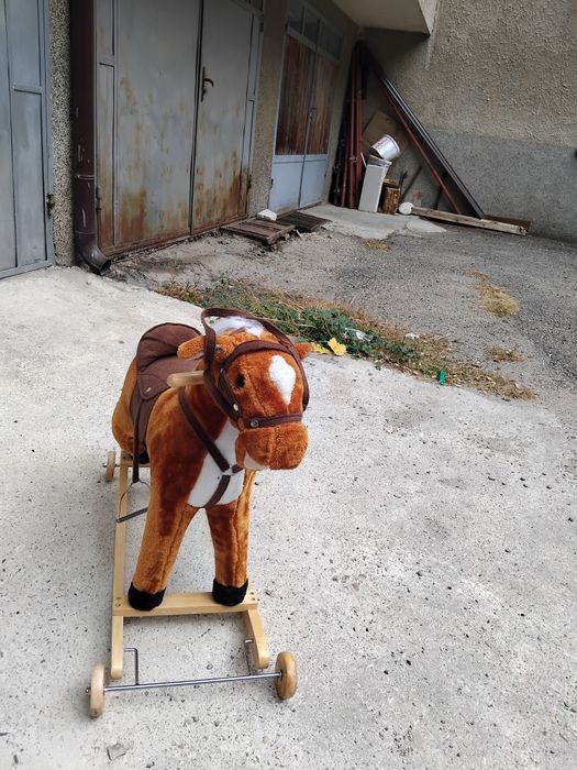 Детско конче в отлично състояние