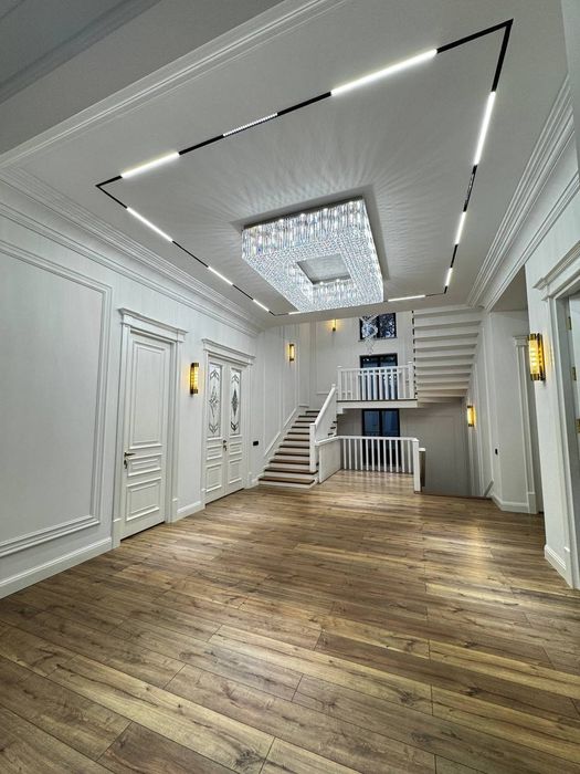 Продается дом 7 комнат, ор-р: ул. Севастопольская, 530м²