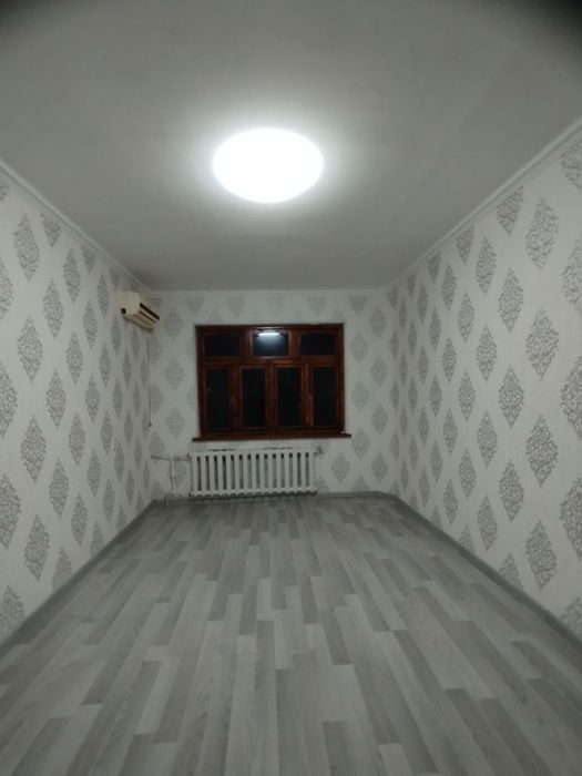 Сотилади кора камиш 1/3 1 хона