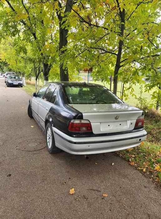BMW Seria 5 E39 525d M57