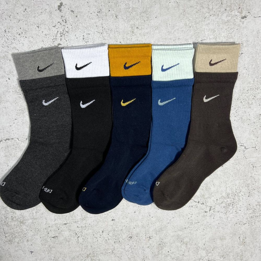 Чорапи Nike двуцветни
