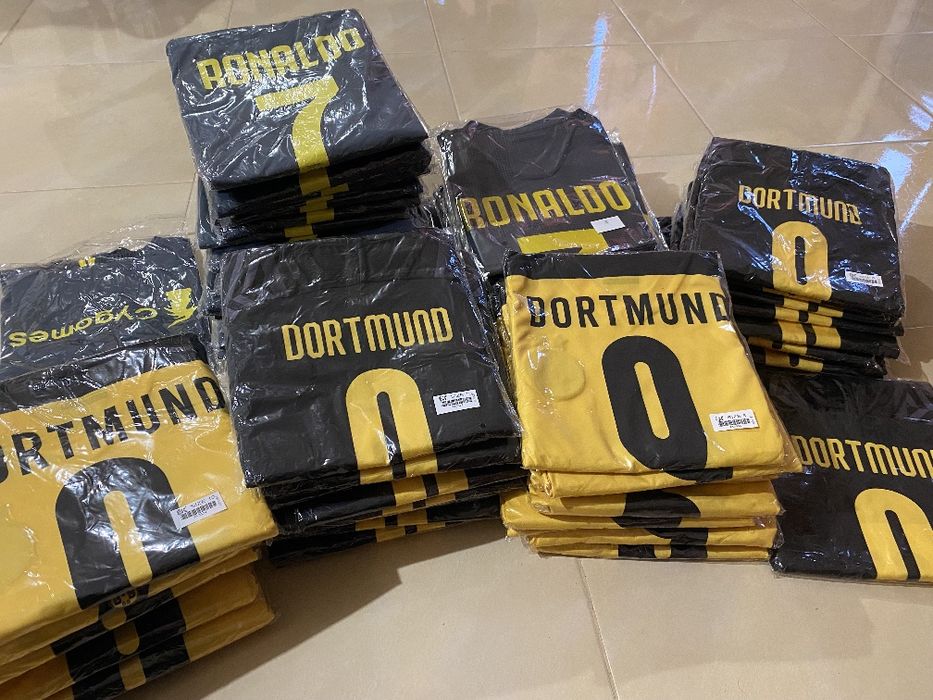 Футболни екипи за деца