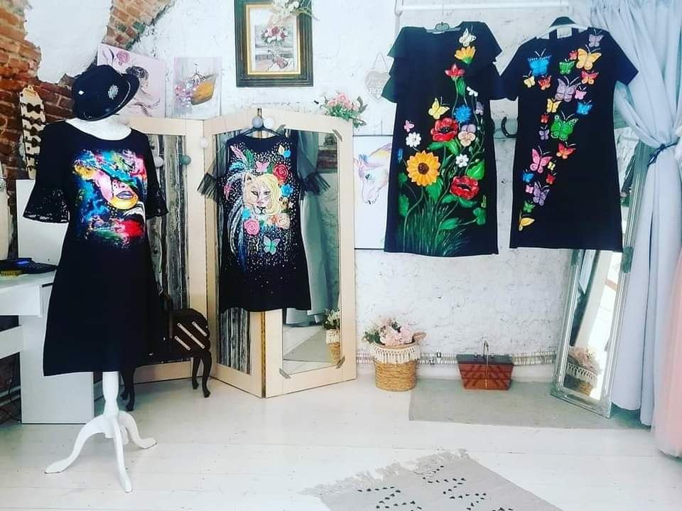 Rochie elegantă flori maci, floarea soarelui. A line