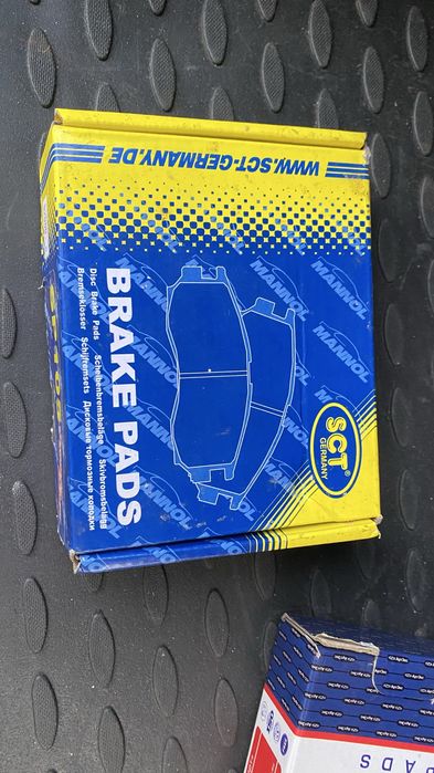 Продам тормозные колодки на Опель