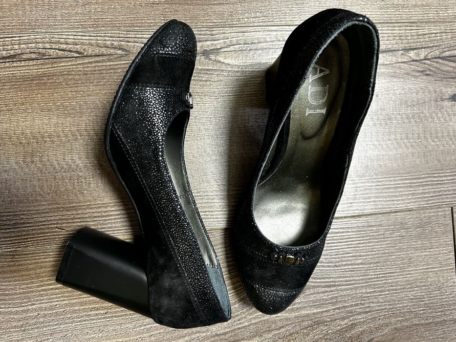 Обувки 38 номер нови