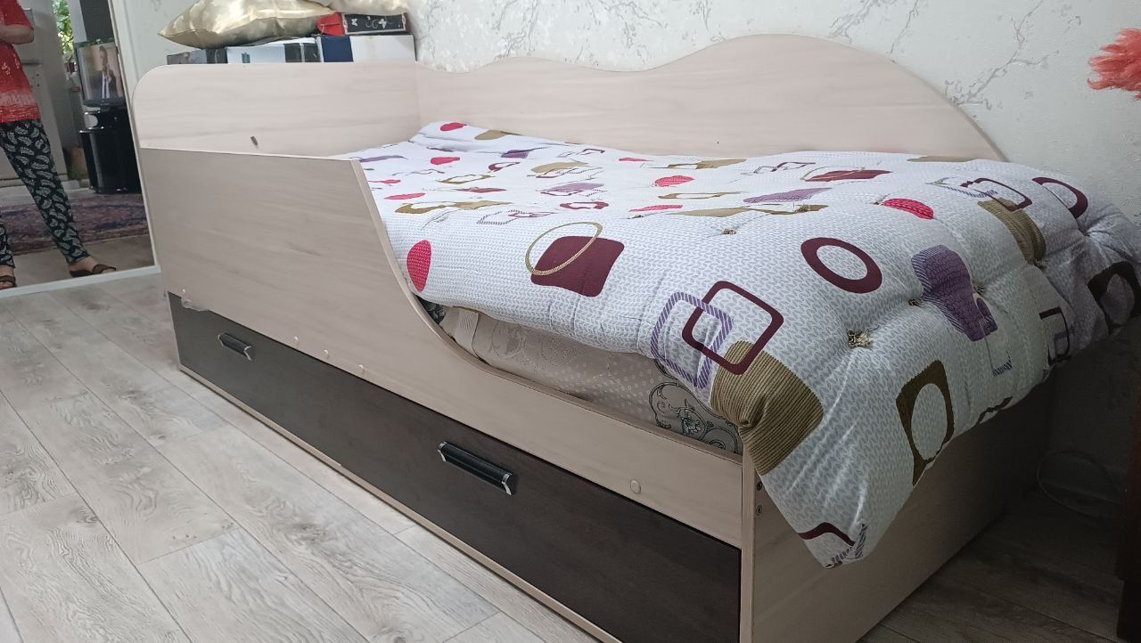 Кровать сделанная на заказ