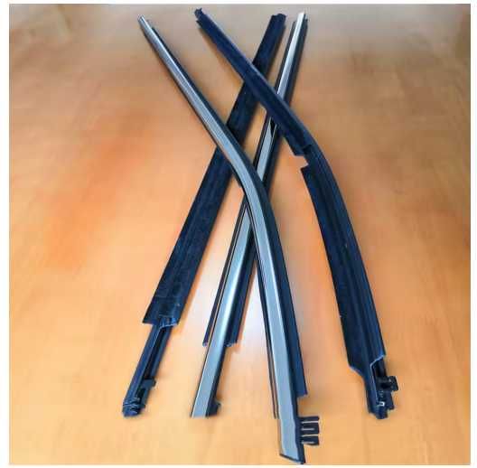 Водобранни лайсни Тойота корола Toyota Corolla 2014-2018