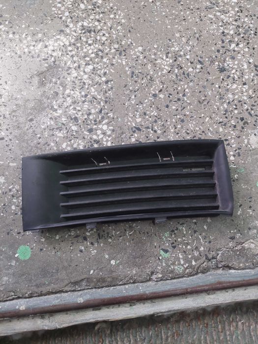 Решетка за предна броня Skoda Fabia