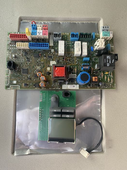 Placa centrala termica vaillant perfect fuctionala 346/5-5 R4