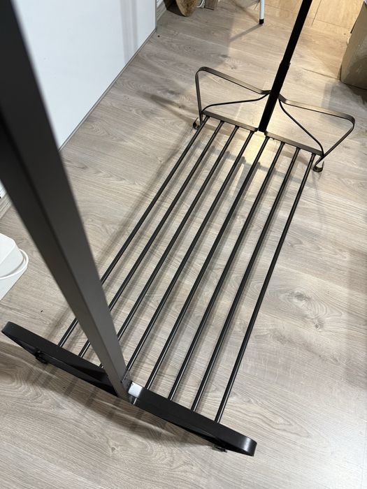Stander din metal
