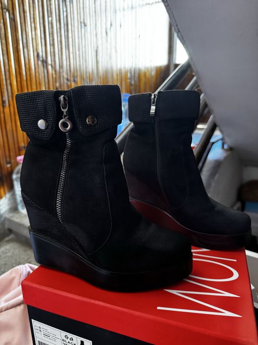 Черни боти платформа