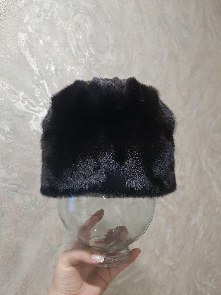 Продам Норковую Шапку в Идиальном состоянии!
