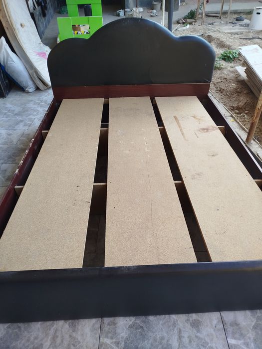 Ikkitali kravat sotiladi