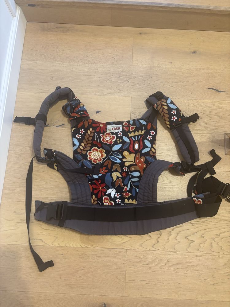 Vand marsupiu ergonomic Casa Zamfirei ca si nou