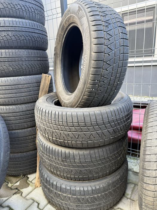 Anvelope iarnă Kumho 265/60R18, profil 5.5 mm, DOT 3421.