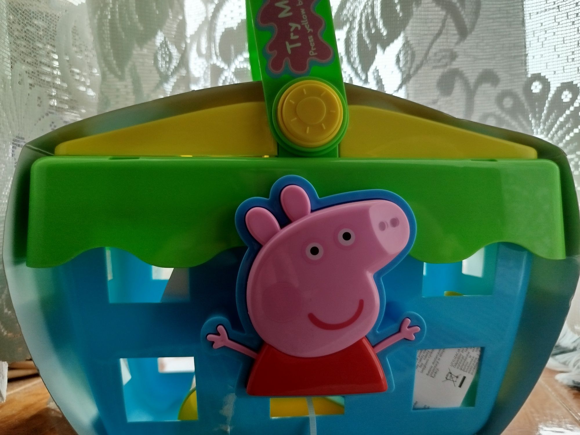 Coș jucărie de sortat Peppa Pig cu sunet cadoul perfect