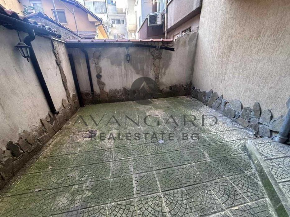 Продава се Офис в Пловдив, Каменица 1 - 40 кв.м за 2050 €/кв.м - Снимка #5