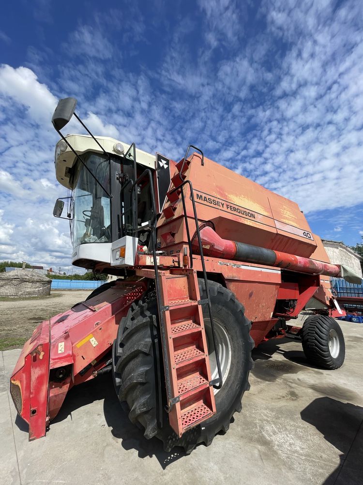 Combina Massey Fergusson 40