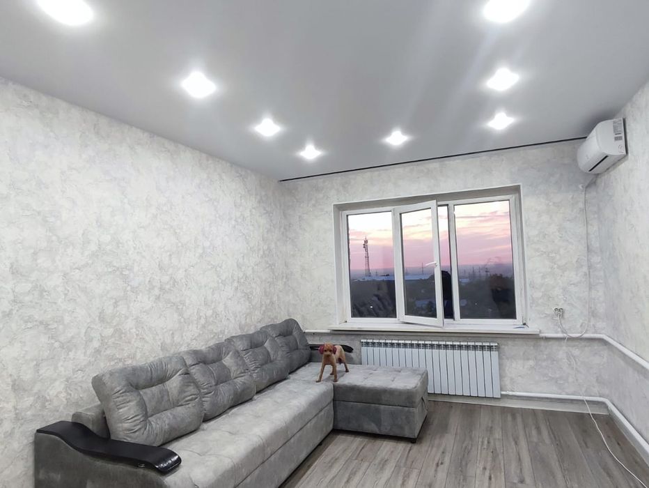 Поклейка обоев,внутренняя отделка косметический ремонт.