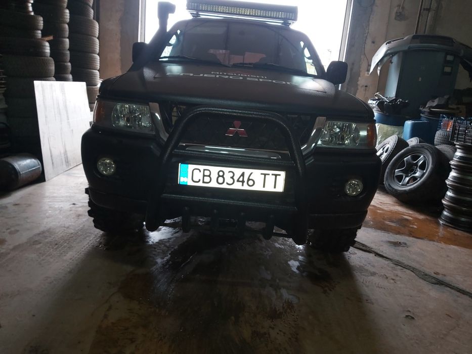 Митцубиши Паджеро Монтеро  3.0 бензин,автомат 2001 година