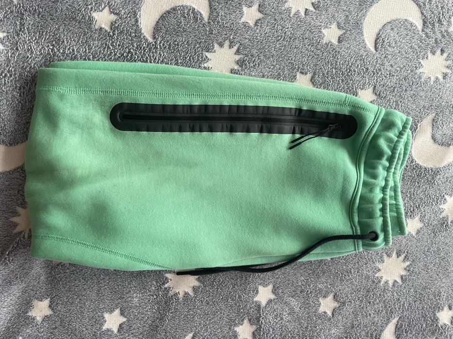 Nike tech fleece