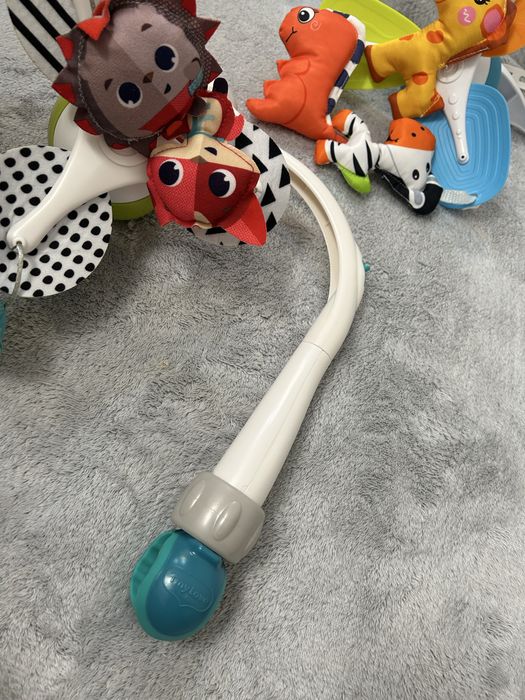 Музикална въртележка- 2броя/ Tiny Love/ Bedside Bell Baby