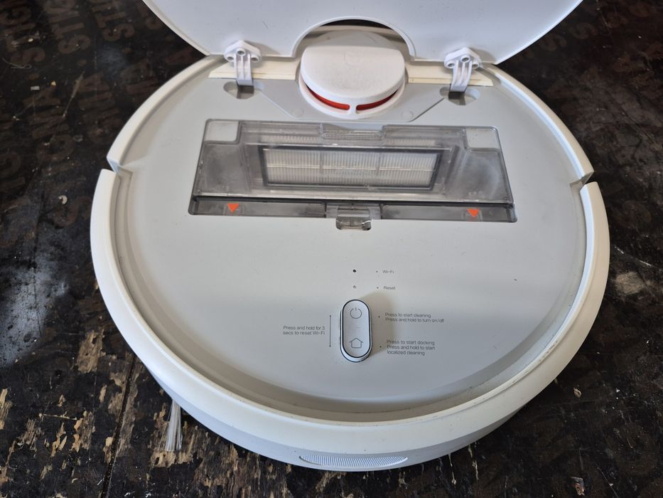 Прахосмукачка робот Xiaomi