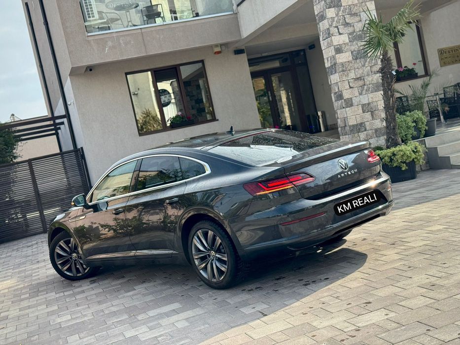 Volkswagen Arteon-2021~Virtual Cockpit~KM Reali ~Distronic~Lane Asist