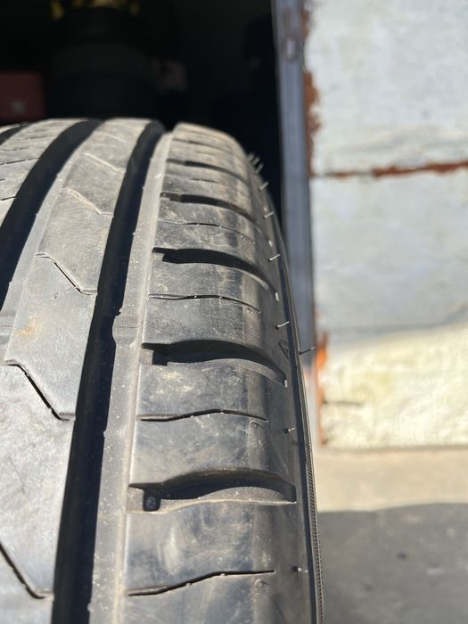 2 бр. летни гуми 195/65/15 Falken 7 mm DOT 46166