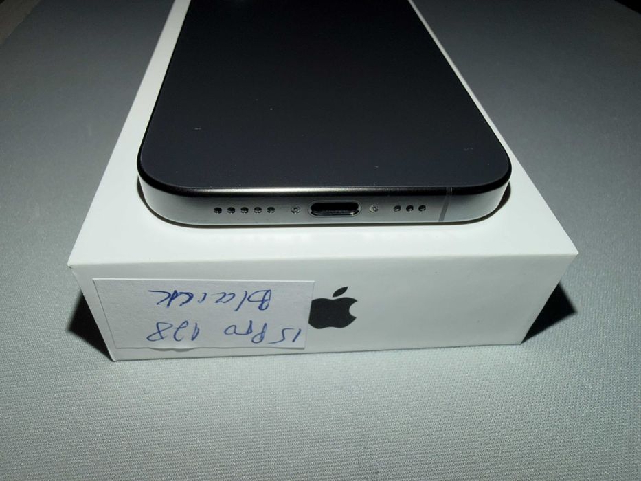 Apple iPhone 15 Pro Titanium Black 128GB [Заводско съст., БЕЗ БАРТЕР]
