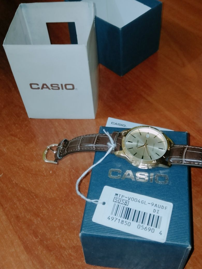 Часы casio новый