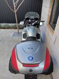 Vând motocicletă BMW R 1100 RT