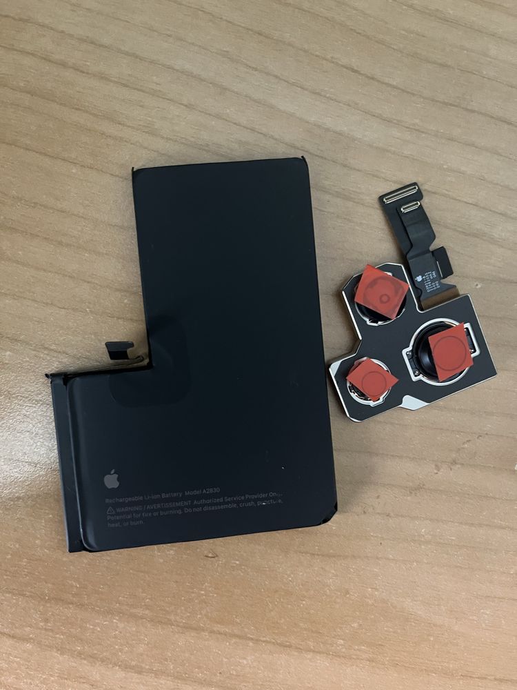 Piese iPhone 14 Pro Max