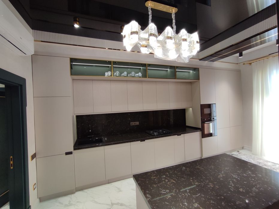 Неоклассика, классика ва хай тек услубидаги ошхона мебеллари!