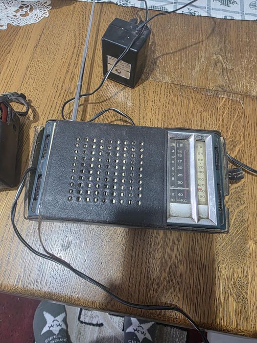 Radio vechi electronica si transitor realtone