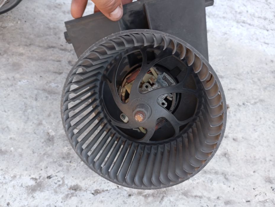 Вентилатор парно Audi A3 8l