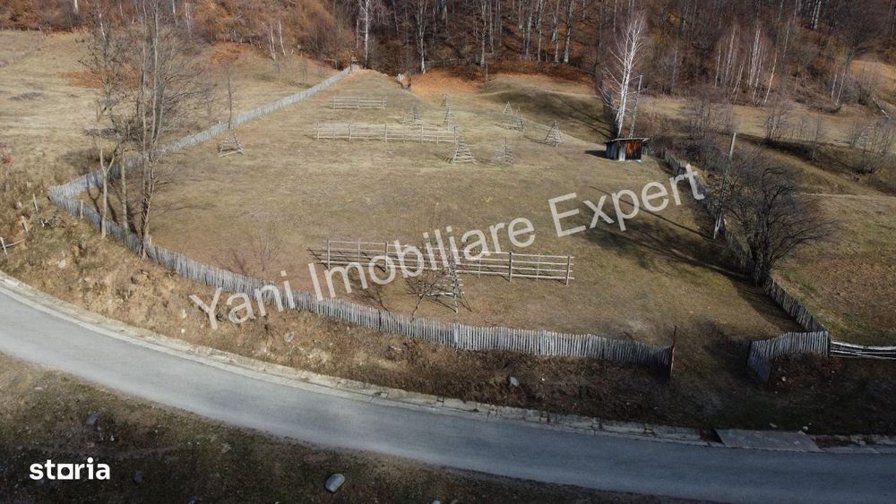 Teren de vânzare în comuna Cicănești, Județ Argeș ( 4681 mp )