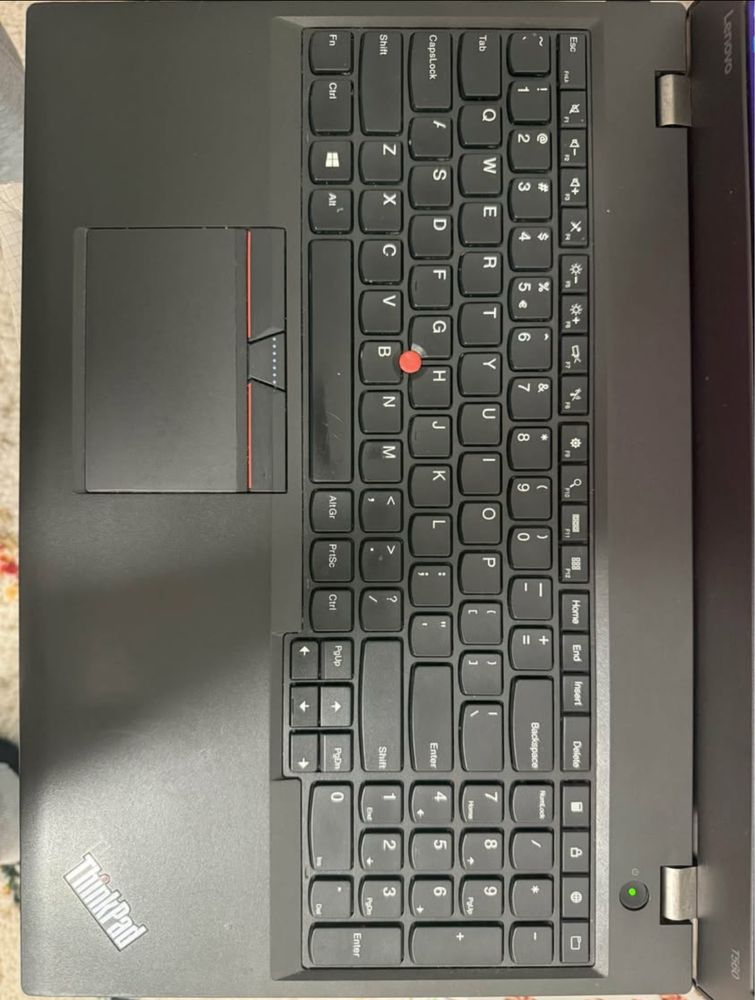 Vand Laptop Lenovo ThinkPad T560