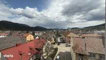 Apartament 2 camere decomandat, etaj 4, central