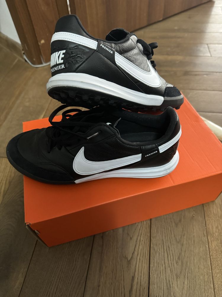 Стоножки- Nike. 40,5