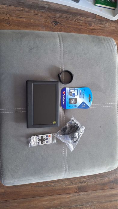 Sencor digital photo frame SDF 782 BK