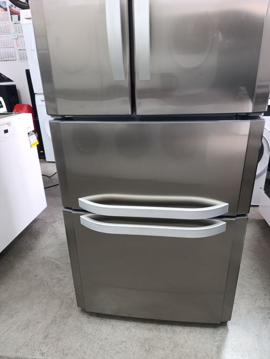 Хладилник и Фризер Bauknecht 70см No frost A++