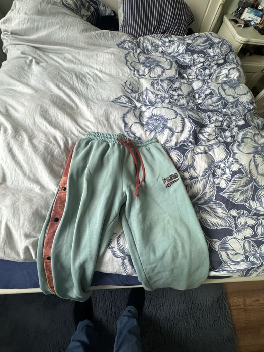 Pantaloni puma marimea L