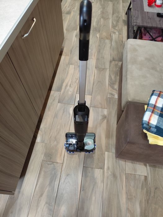 Вертикална безжична прахосмукачка 2/1 rowenta