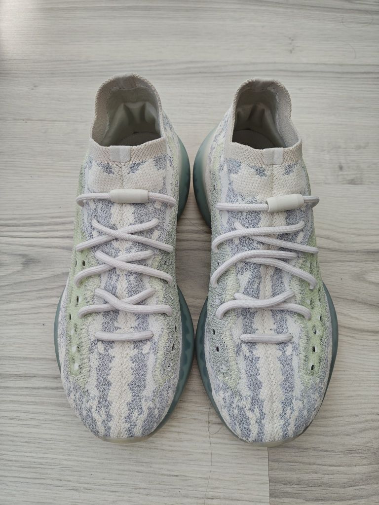 Adidas Yeezy 380 Alien Blue 42 2/3