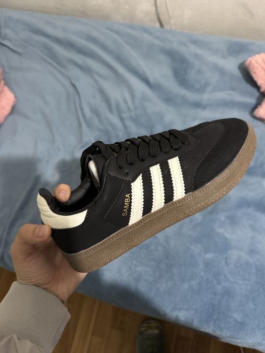 Новые кроссовки